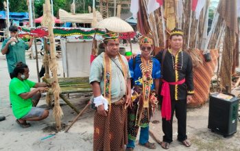 PELAKSANAAN RITUAL KEAGAMAAN TIWAH DI DESA TAHAWA JADI PUNCAK UPACARA SUCI UMAT HINDU KAHARINGAN KALIMANTAN TENGAH